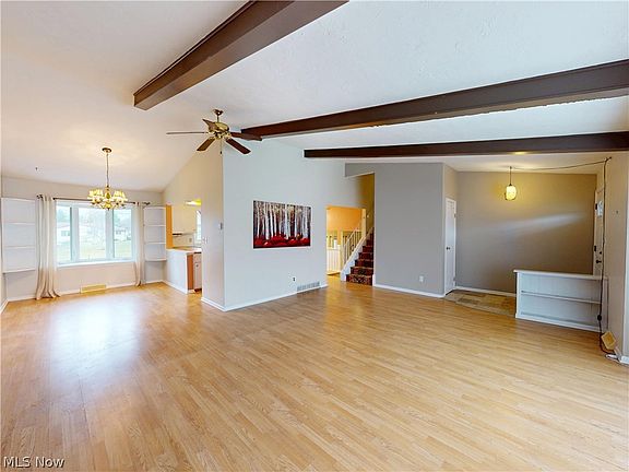 5th image of 904 Rose Blvd