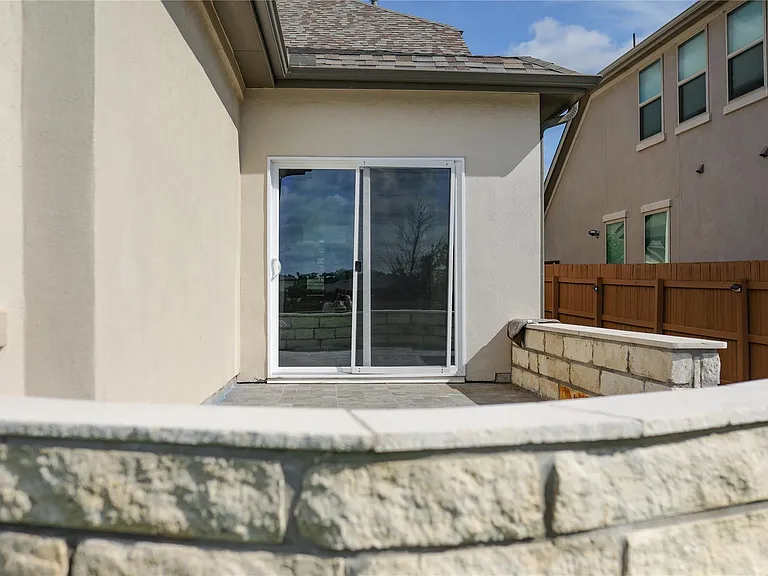 112 Rosebush Dr — Photo 35