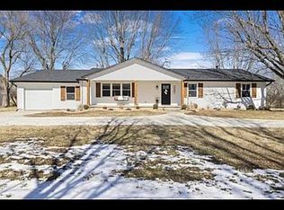 7267 W Farm Road 124, Springfield, MO 65802