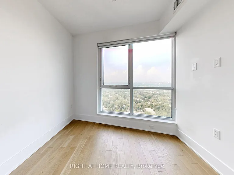 585 Bloor St E #3115 — Photo 14