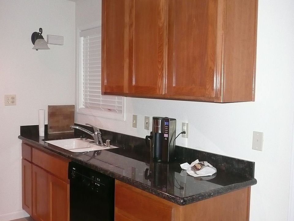 Beautiful custom cabinets and granite