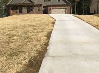 1251 Houston Springs Rd, Greenback, TN 37742