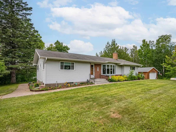 3711 Getchell Rd, Hermantown, MN 55811