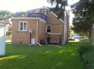 2833 Elder Ln, Schiller Park, IL