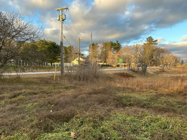 912 Washington Street N, Auburn, ME 04210