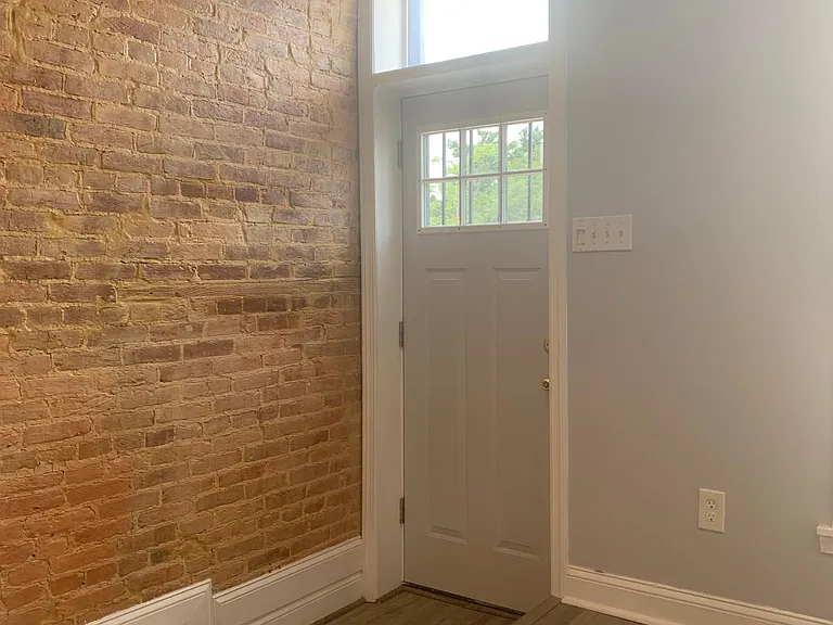 1641 N Patterson Park Ave — Photo 4