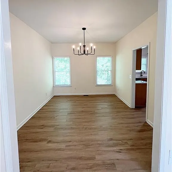 350 Laurel Glen Xing — Photo 6
