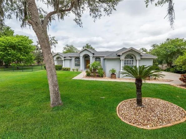 4560 Woodlands Village Dr, Orlando, FL 32835