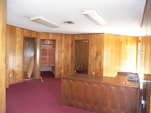 5th image of 507 E Jefferson St