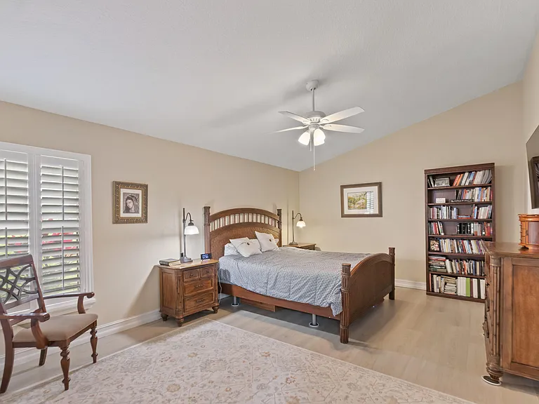 1401 Mahogany Pl — Photo 13