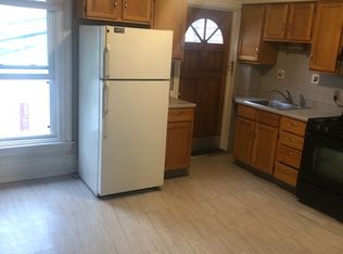 175 S Bishop Ave APT 3, Secane, PA 19018