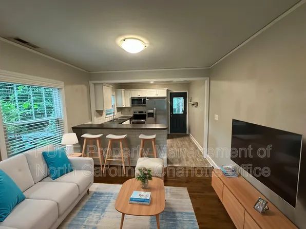 2615 Ashley Rd, Charlotte, NC 28208
