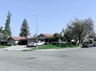 284 W Lexington Ave, Fresno, CA