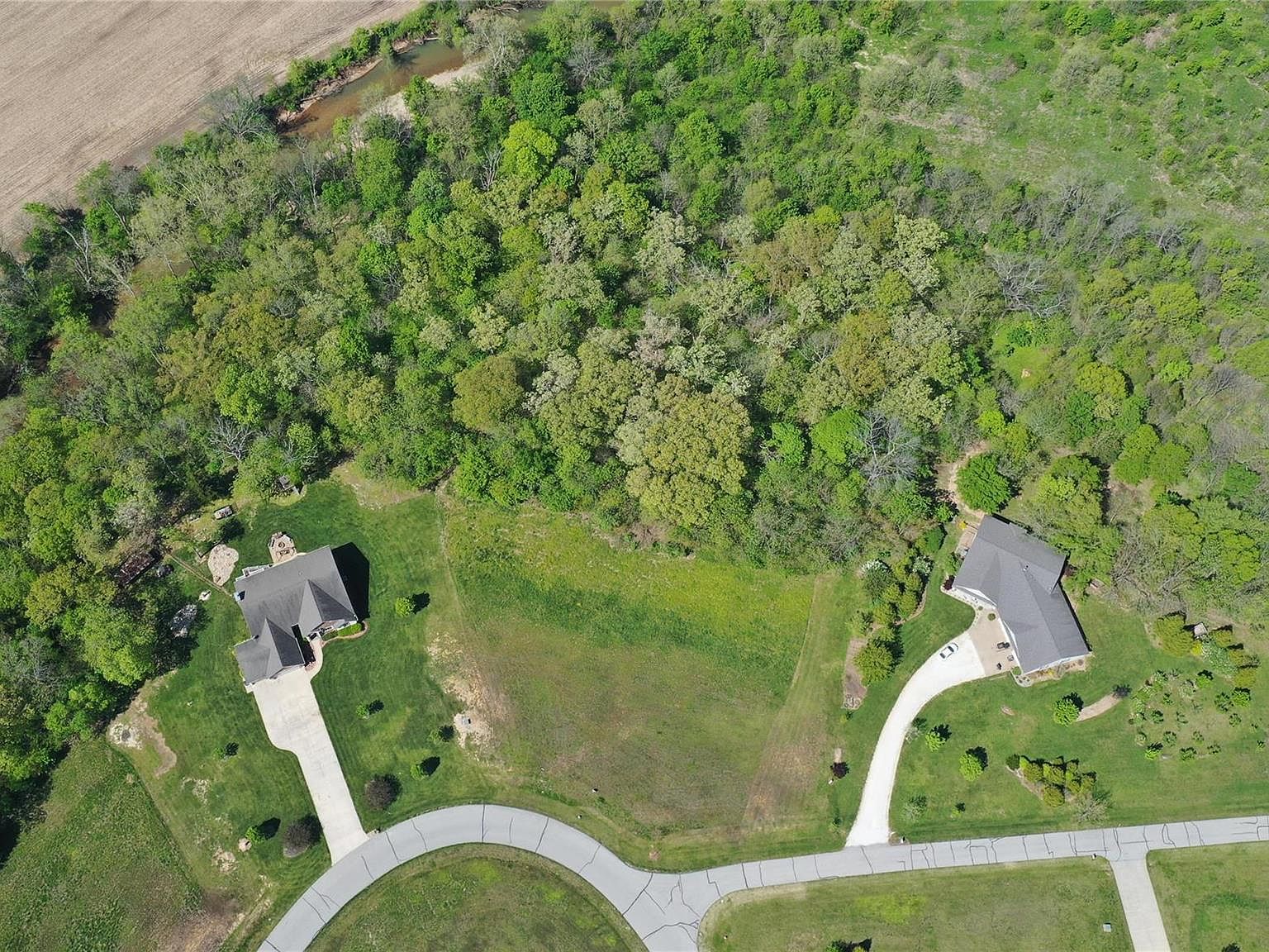 63 Parc Forest Trl, Hawk Point, MO 63349 Zillow