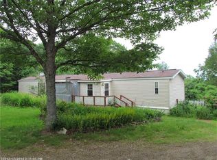 810 Pinnacle Rd, Liberty, ME 04949