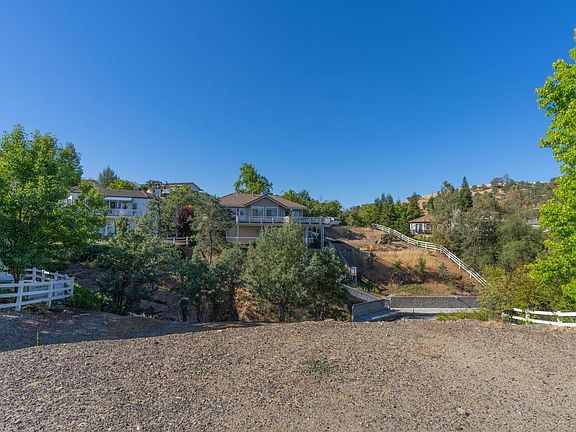 3rd image of 6286 Ricky Rd
