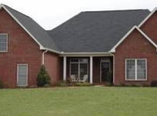 1014 Anderson Rd, Hendersonville, TN 37075
