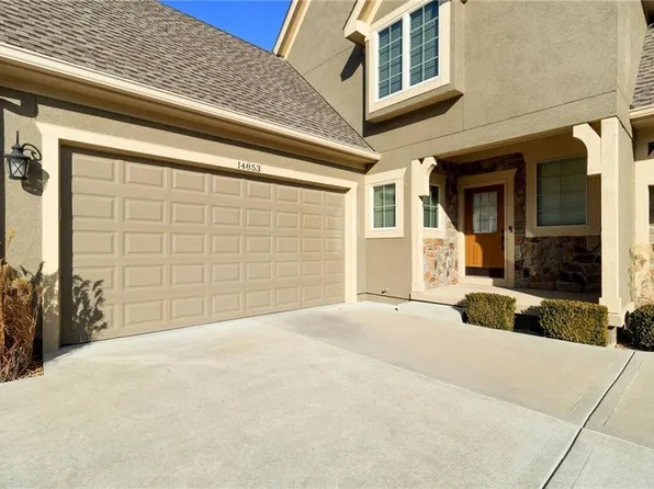 14853 Meadow Ln, Leawood, KS 66224