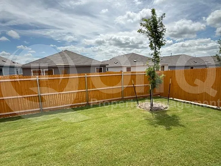 3911 Ontario Way — Photo 25