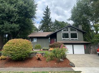 1452 Greentree Cir, Lake Oswego, OR 97034