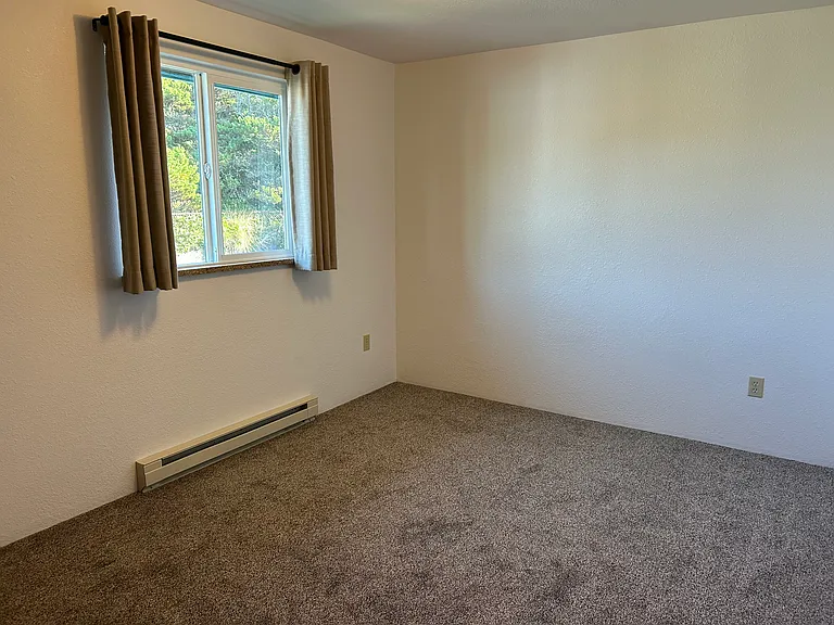 Bedroom #1 - 2nd floor. New carpet