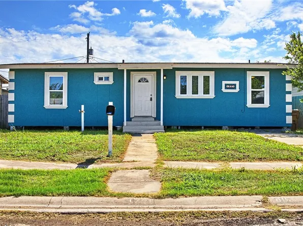 1721 Hickory Pl, Corpus Christi, TX 78416