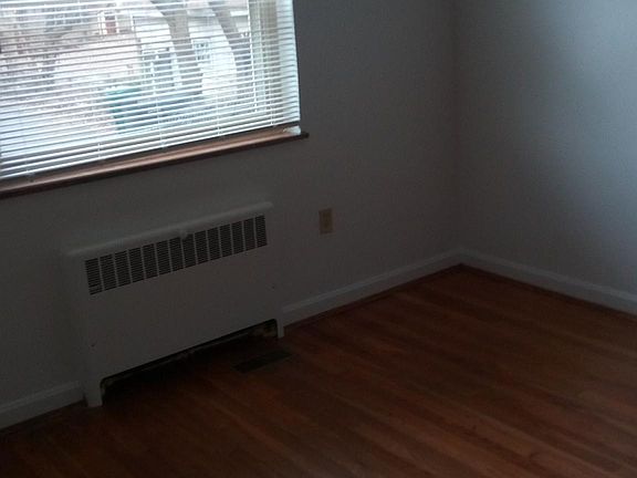 4th image of 3336 Boudinot Ave APT 1