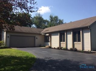 215 N King Rd, Holland, OH 43528