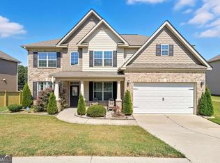 1132 Cotton Oak Dr, Lawrenceville, GA 30045