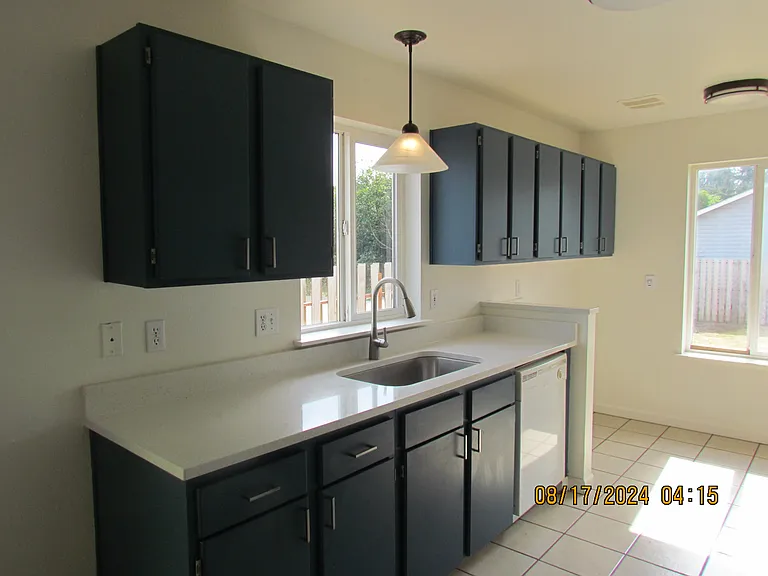 801 Pt Brown Ave SW #A — Photo 4