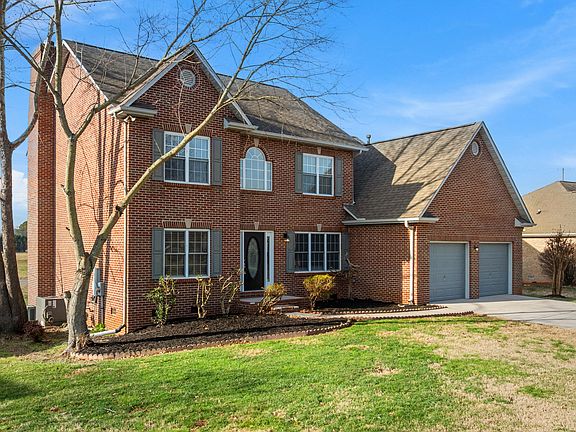 2nd image of 7525 Saddlebrooke Dr