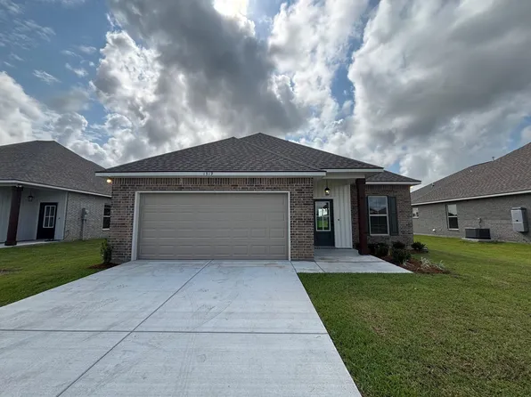 1319 Tina St, Thibodaux, LA 70301
