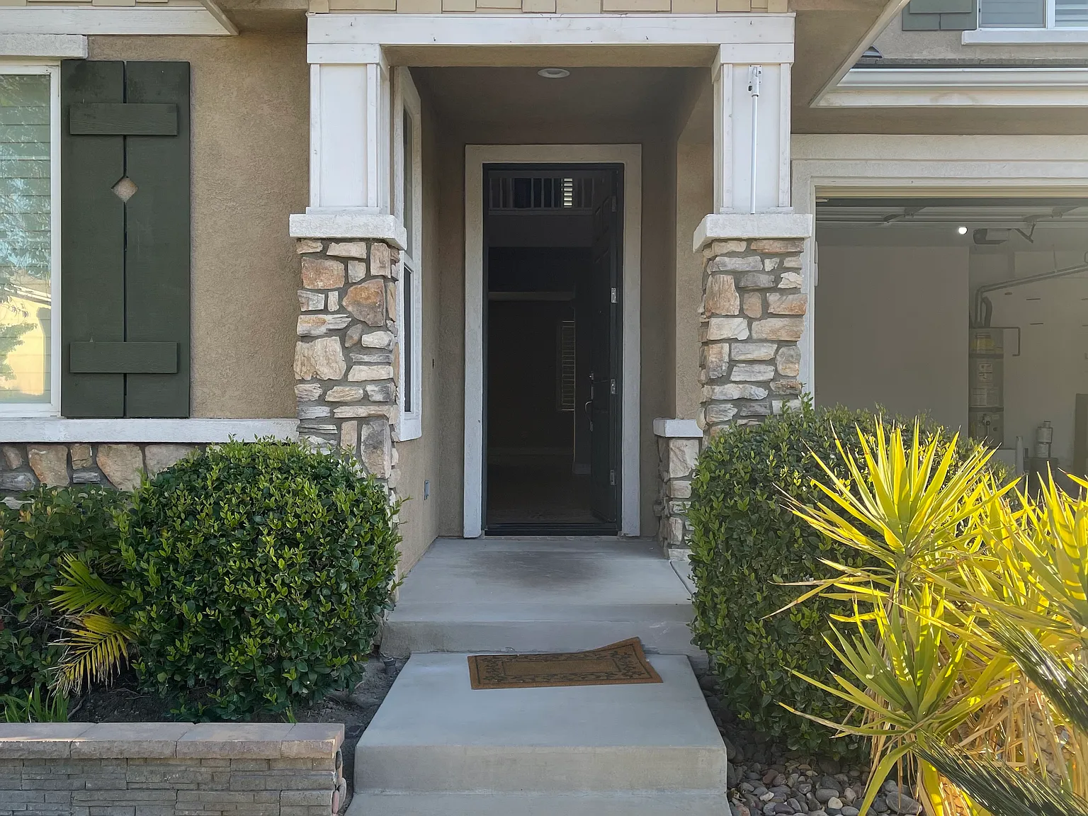 19712 Ellis Henry Court — Photo 2
