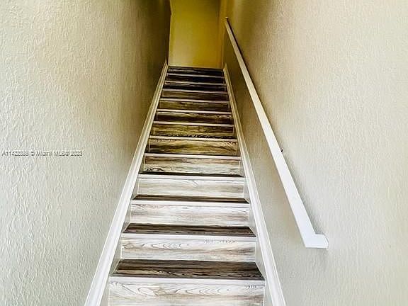 3rd image of 138 SW Peacock Blvd #20202
