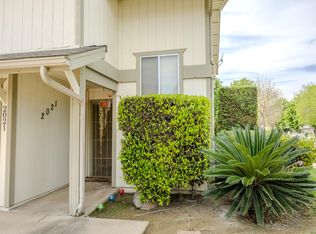 2021 E Laura Avenue #2021, Visalia, CA 93292