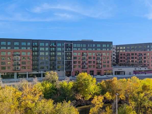 2950 Arkins Ct #402