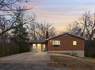 20 Castle Acres, Festus, MO 63028