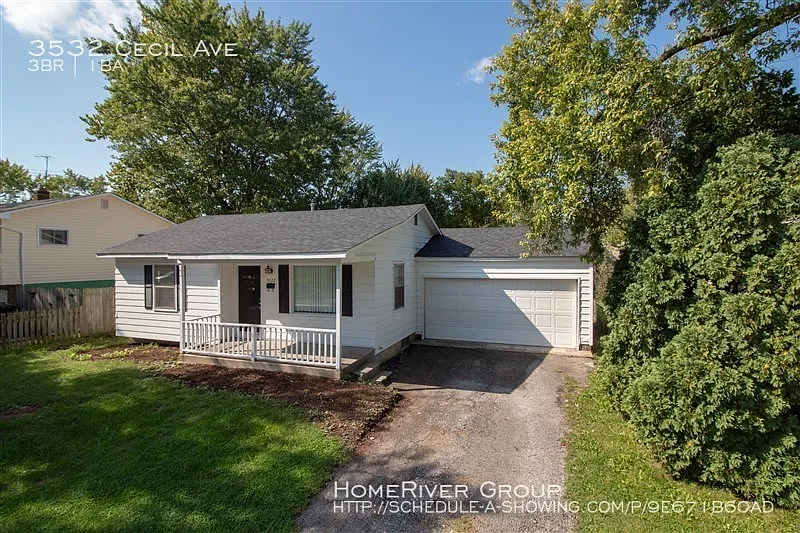 3532 N Cecil Ave photo 1