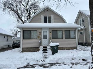 128 Summit Ave, Waterloo, IA 50701