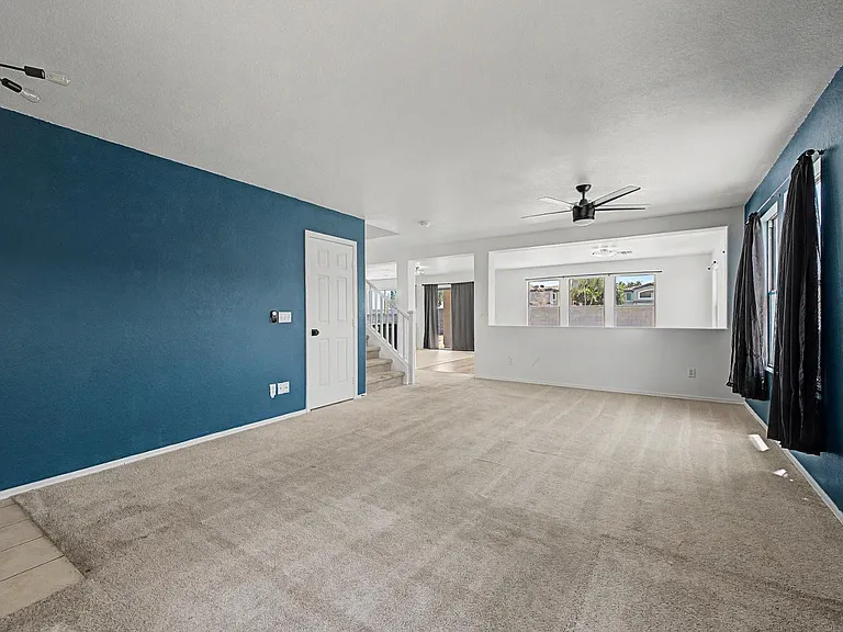 559 W Viola St — Photo 9