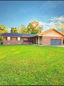 1314 Village Green Dr, Hixson, TN, 37343