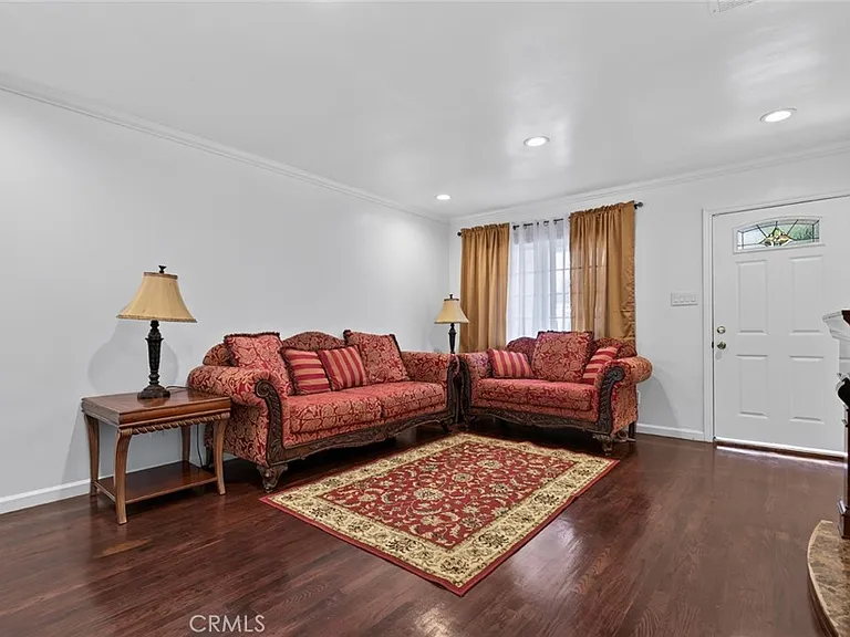 14243 Community St — Photo 4