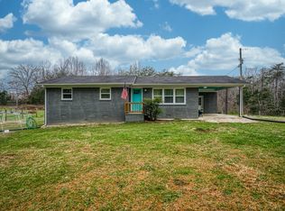 230 Onward Rd, Quebeck, TN 38579