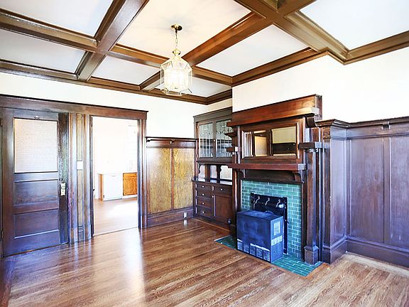 5th image of 430 Steiner St APT 4