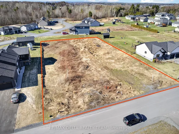253 Roxanne St, Clarence Rockland, ON K0A 1N0
