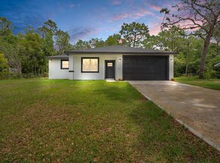 2071 W Doral Ct, Citrus Springs, FL 34434