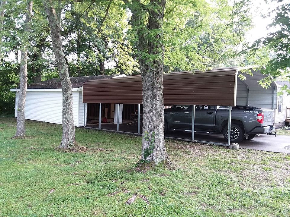 2nd image of 112 Enterprise St
