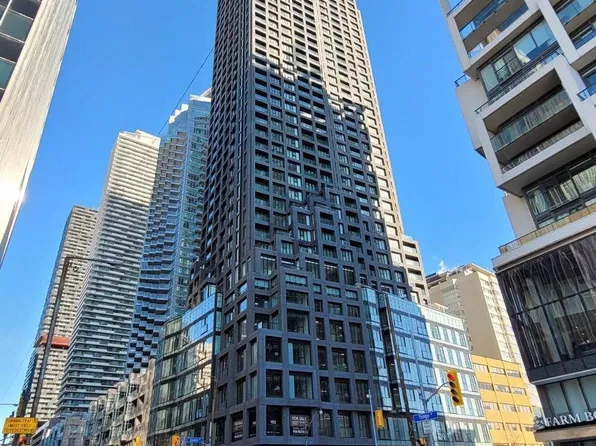 20 Soudan Ave #1108, Toronto, ON M4S 0E2