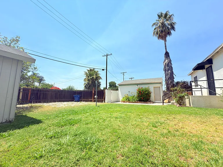 16656 Nordhoff St — Photo 22
