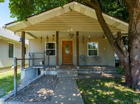 2221 Lee Ave, Granite City, IL 62040